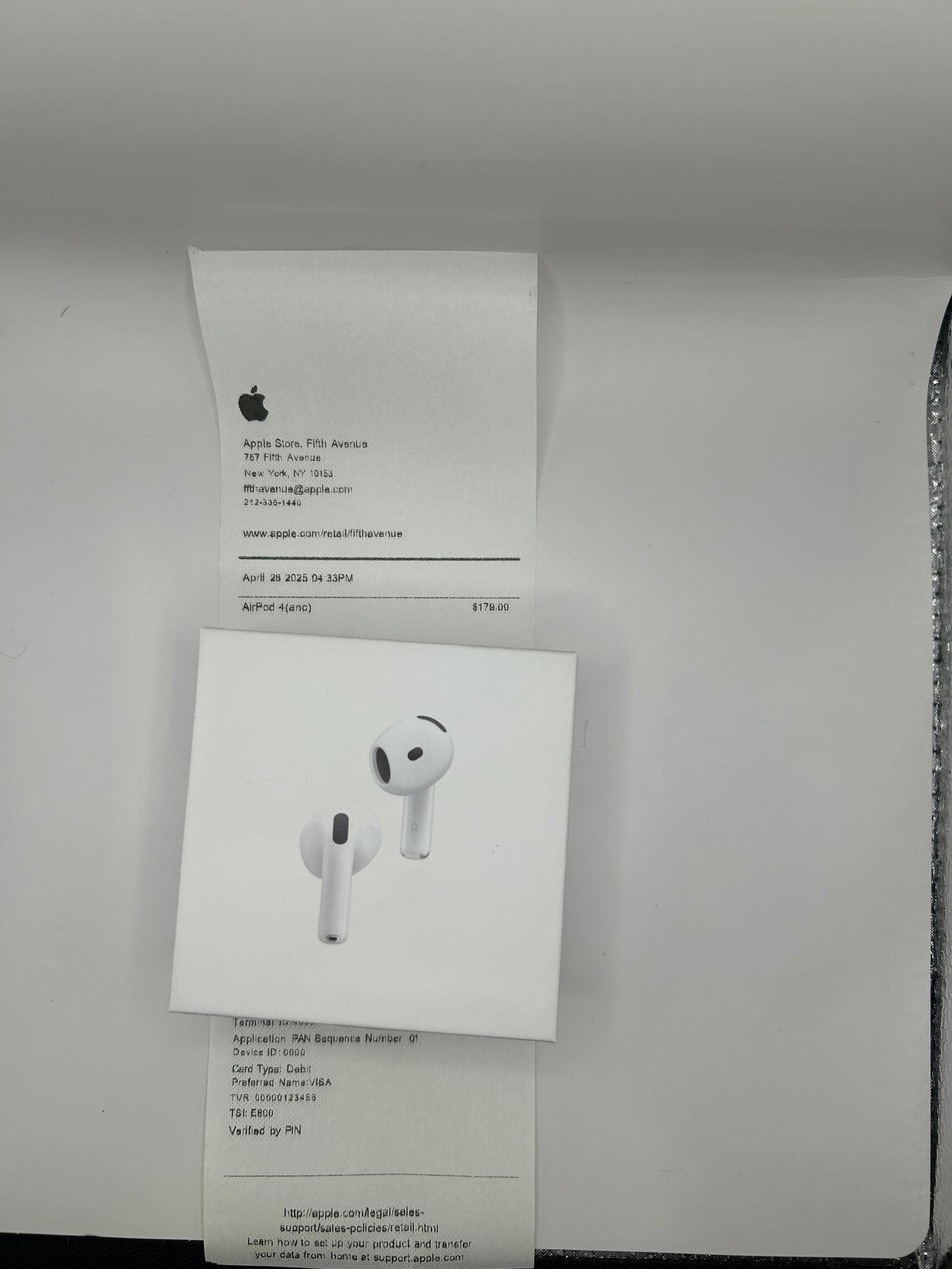 Apple AirPod 4