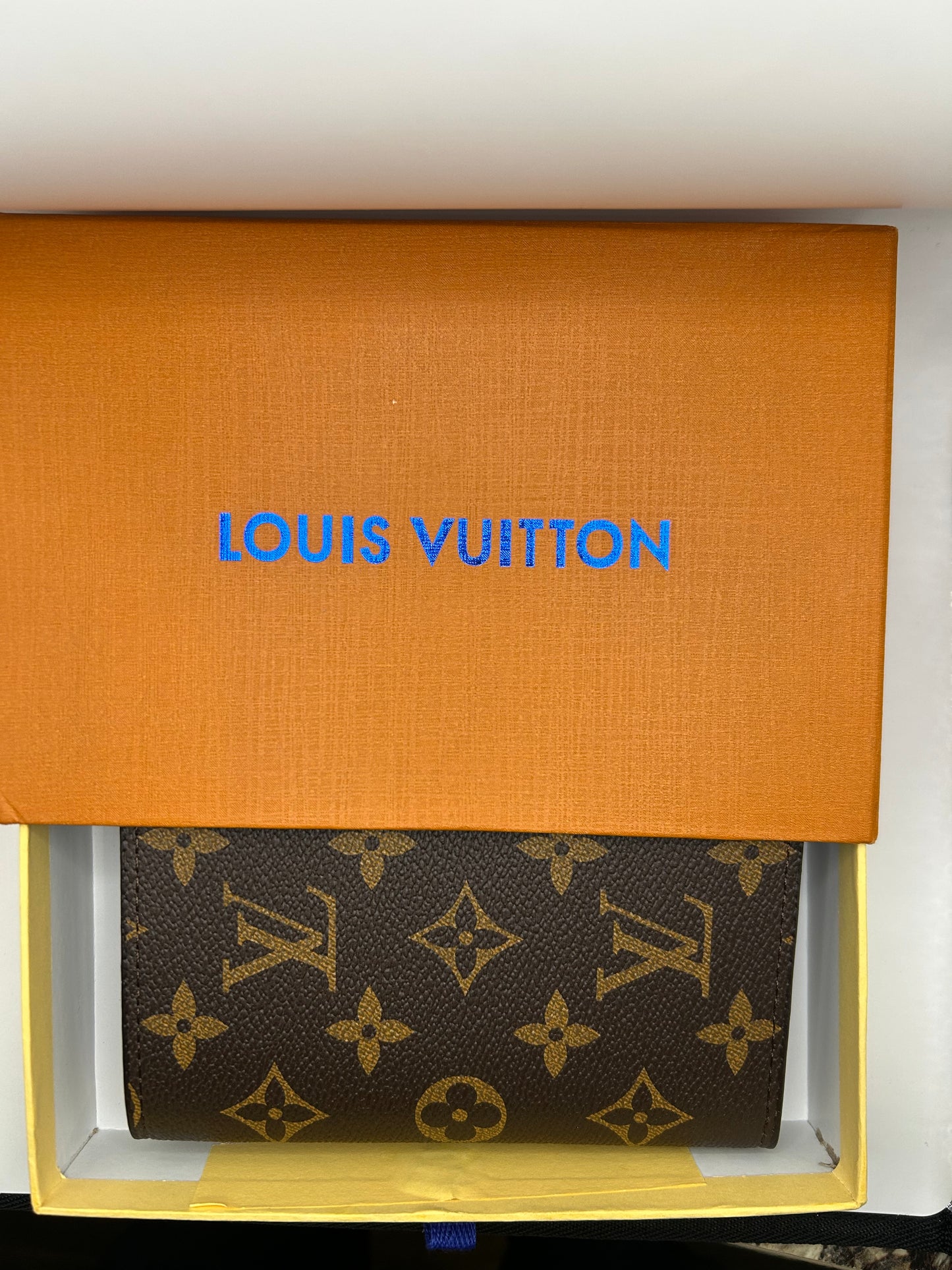 LV Wallet